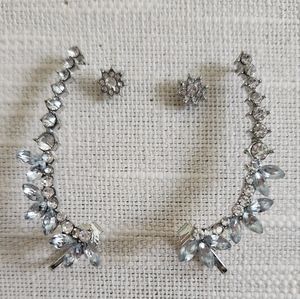 🆕️ Rhinestone Silvertone Ear Cuff with matching studs 2/$10